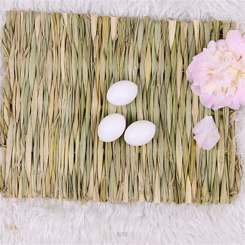 Natural Woven Grass Mat for Rabbits and Small Pets - Image 6